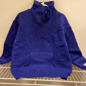 1/2 Zip sweatshirt